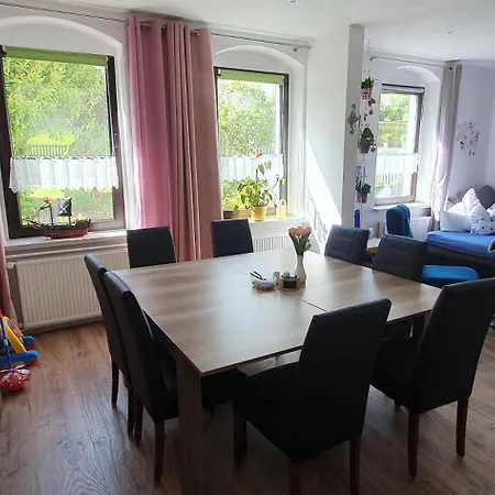 Familienfreundliche Erzgebirge 아파트 *